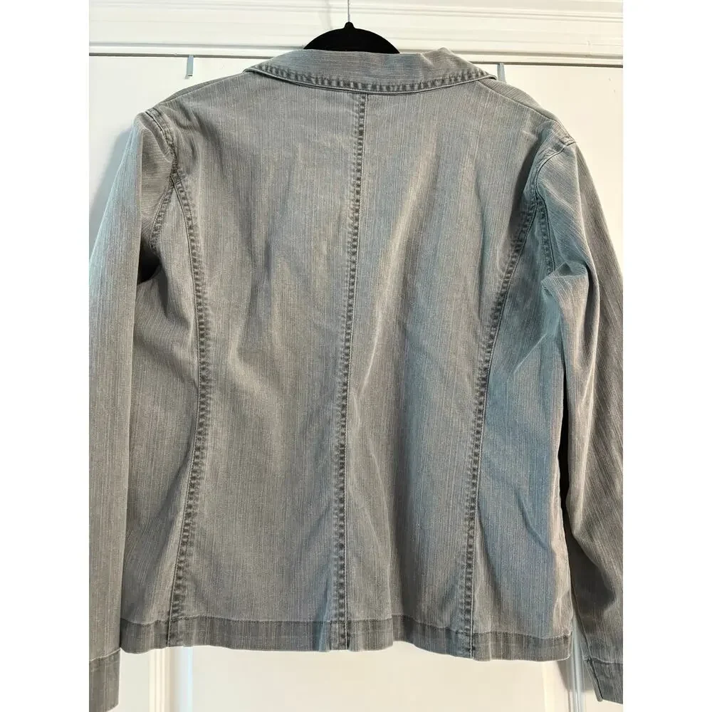 Chico's Light Gray Button Front Stretch  Collared Jean Jacket Size 2 (Large)